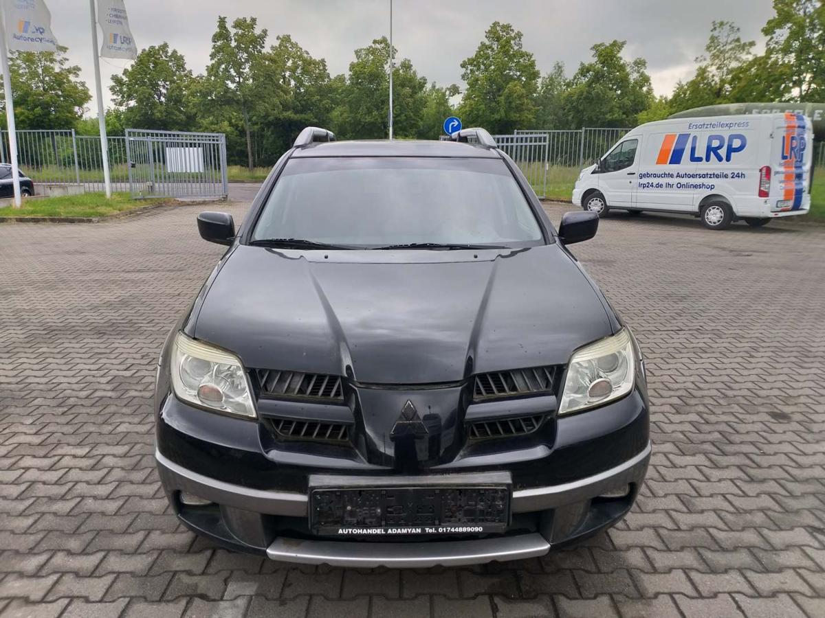 Mitsubishi Outlander 1 original Scheinwerfer vorn rechts Halogen leicht vergilbt Bj.2005